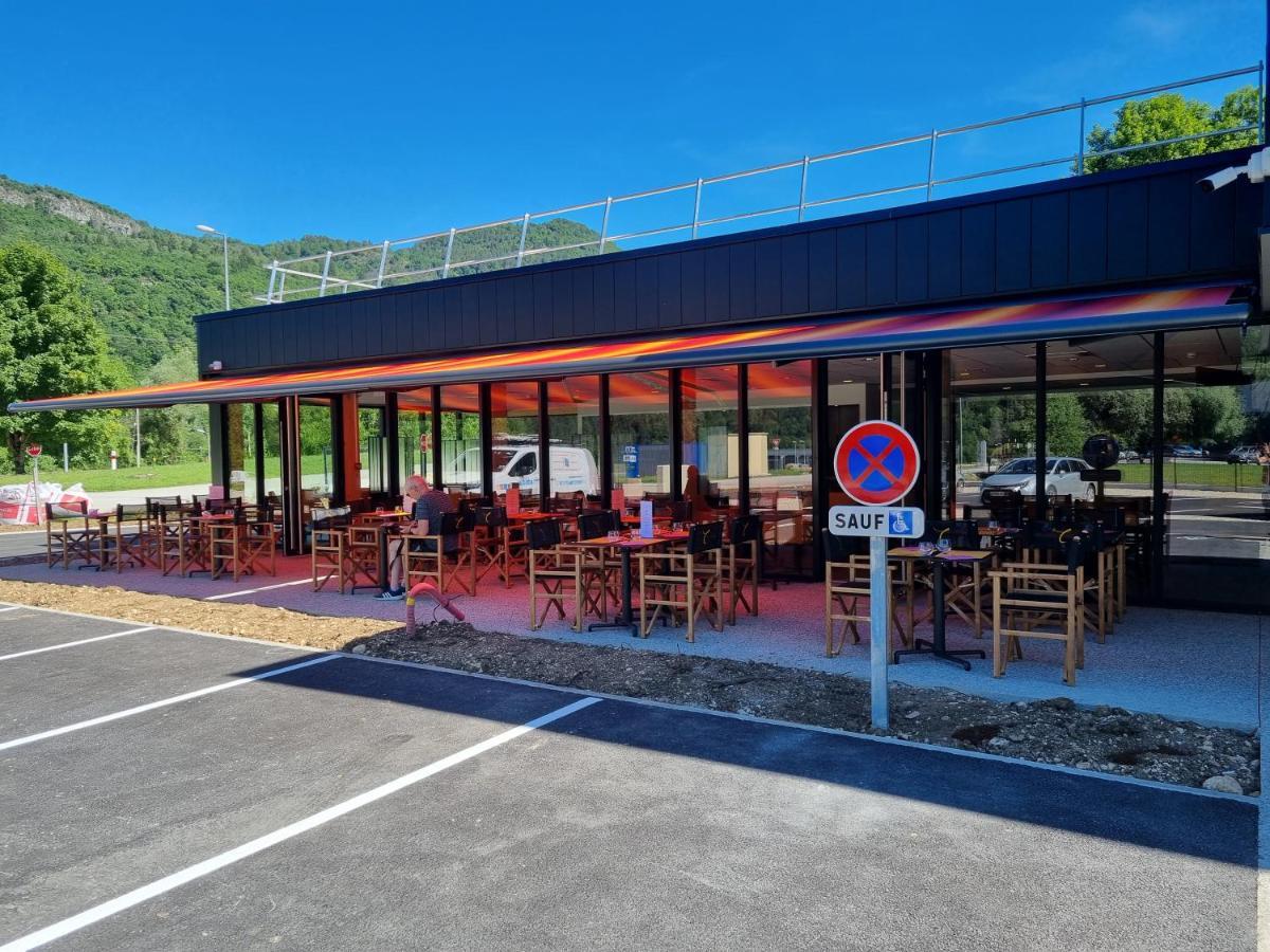 Hotel Restaurant Akena Molinges - La Brocatelle Saint-Claude Exteriér fotografie